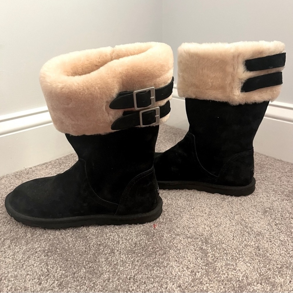 Ugh boots 6
